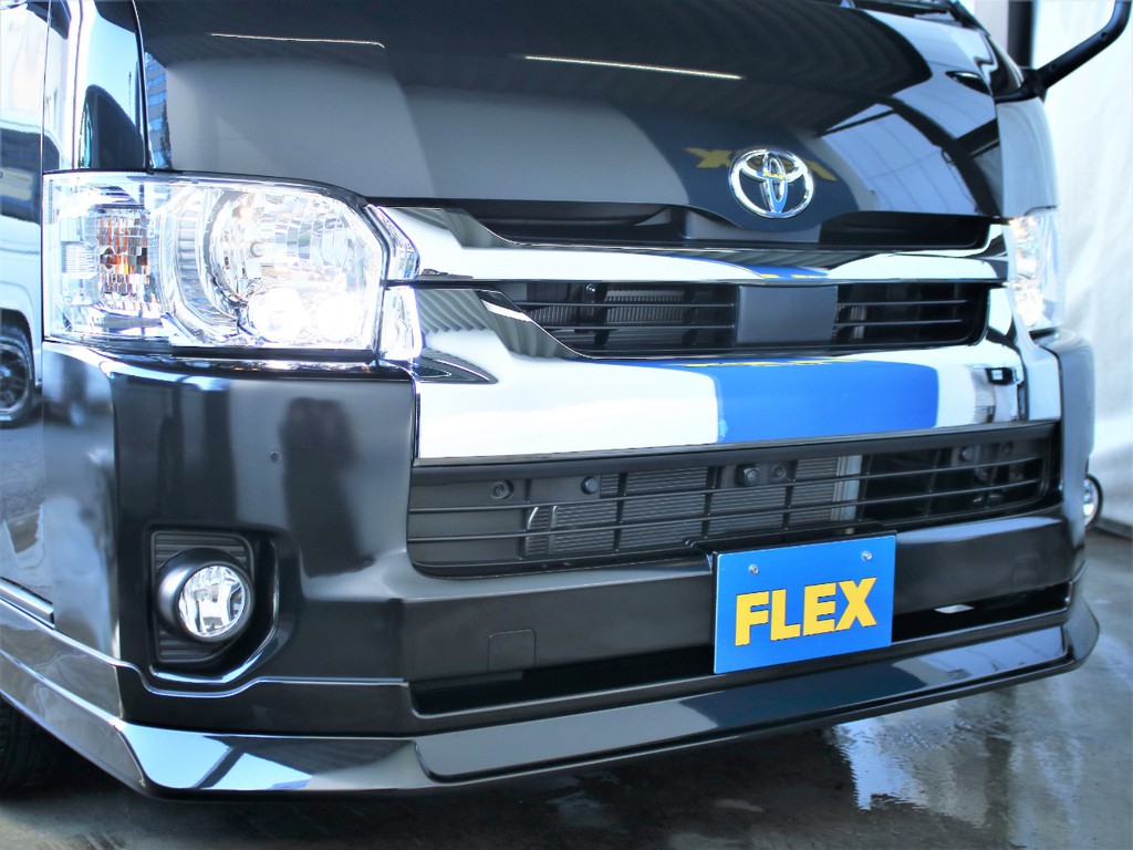 新品のFLEXオリジナルフロントリップスポイラーを装備しております！フロントの印象が引き締まるカスタムとなります！