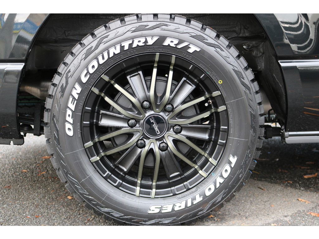 ＦＬＥＸ　ＤＥＬＦ　ＭＦ０１　16インチアルミＴＯＹＯオープンカントリーＲＴタイヤセット