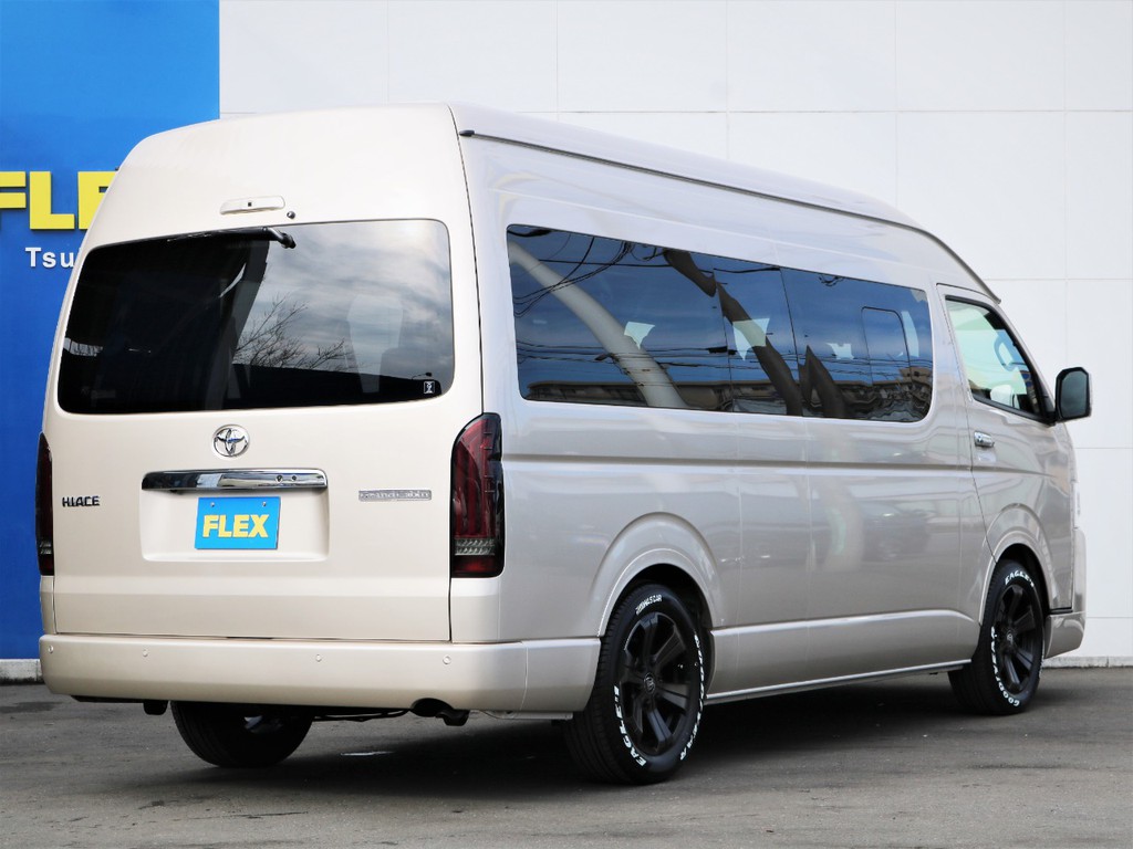 茨城県最大級のハイエース専門店！新車から中古車までラインナップ！