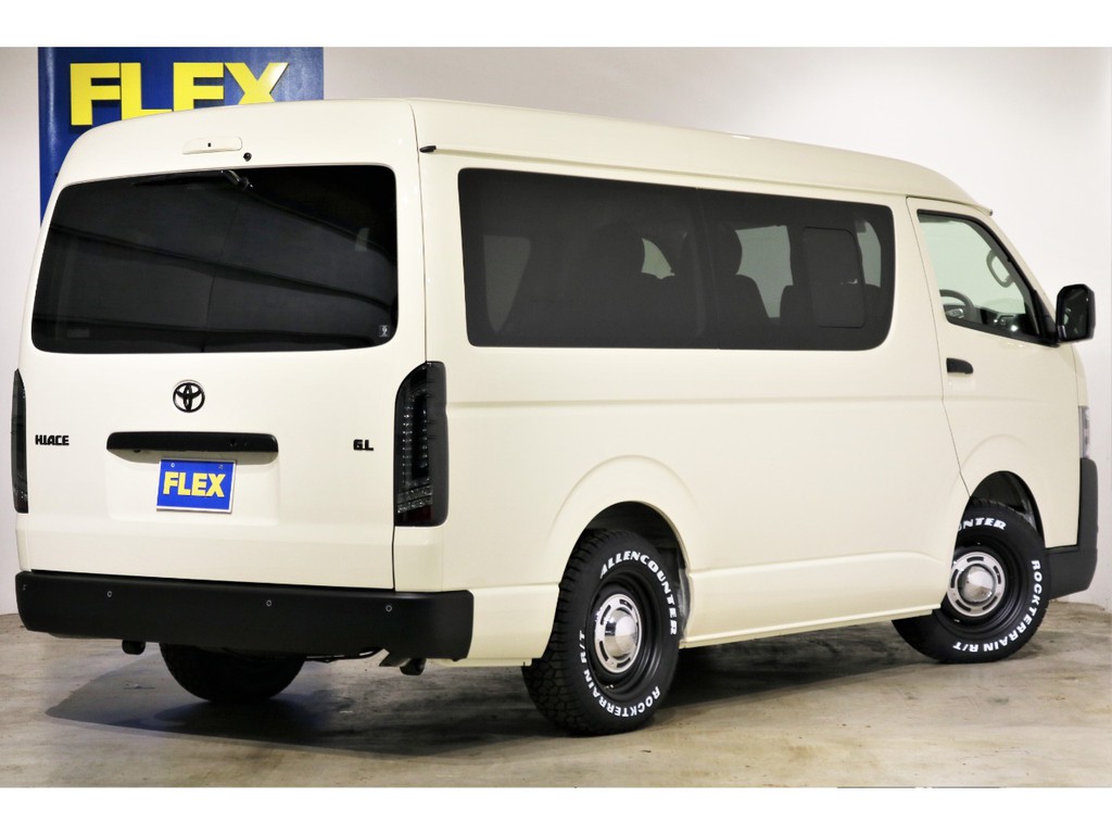 リアビューも迫力満点です！