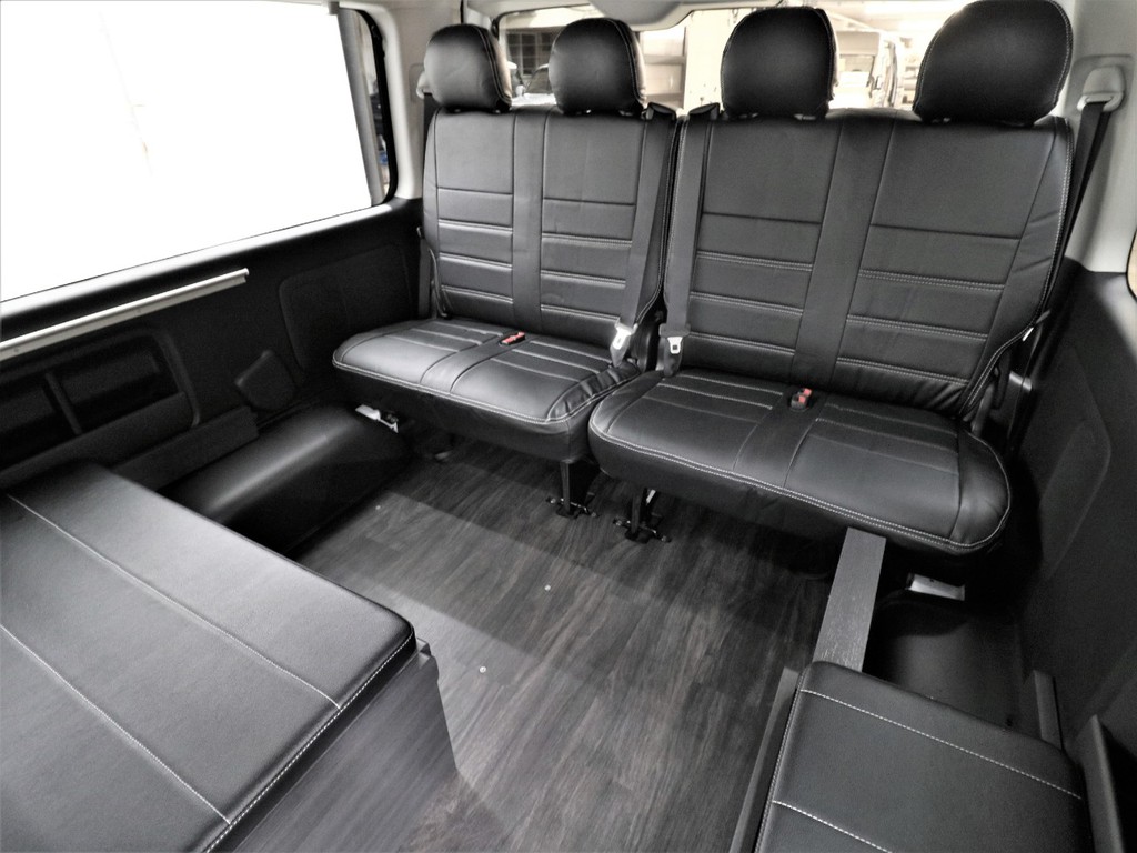 ベッドマットを取り外して足元をスッキリお使い頂けます！