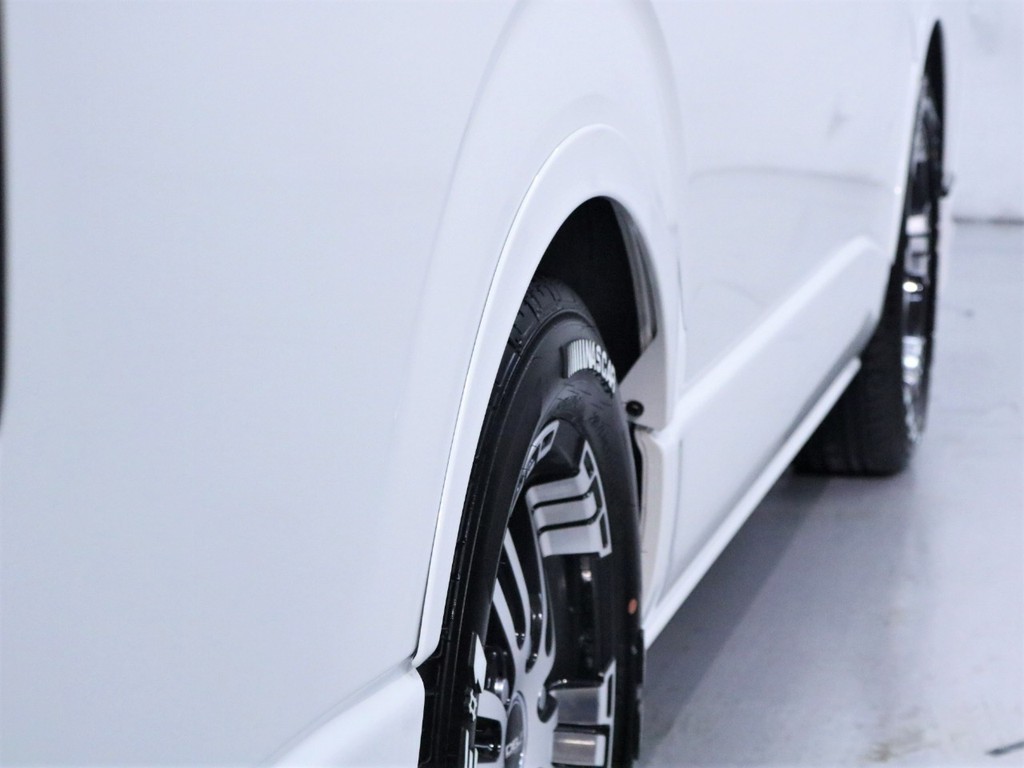 ＦＬＥＸ 【ＤｅｌｆｉｎｏＬｉｎｅ】オーバーフェンダー！