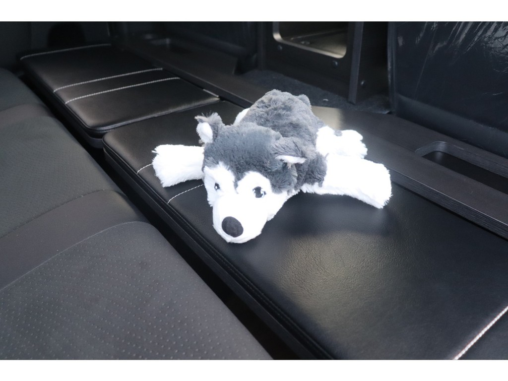 フラットな状態で車両を行き来出来ちゃいます！！