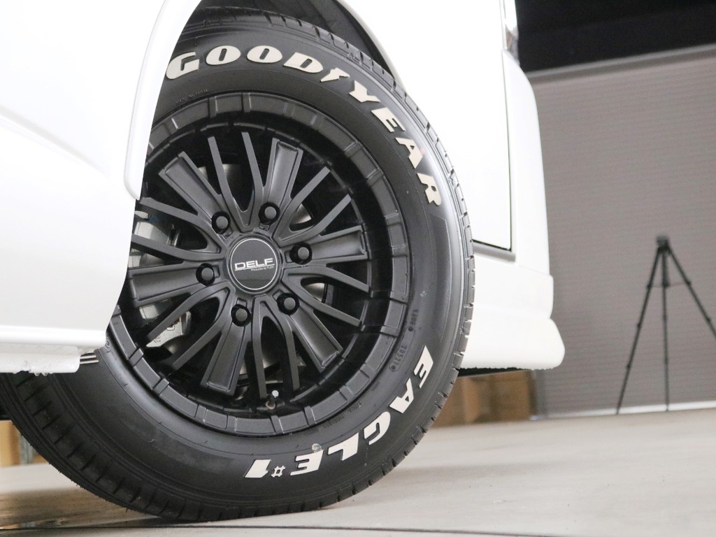 ＦＬＥＸオリジナル　Ｄｅｌｆ０１　ＭＦ－０１　１６インチアルミホイール！