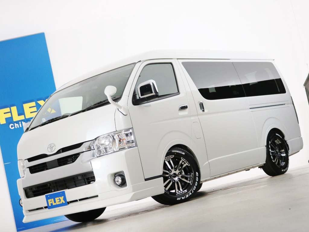 新車未登録　ハイエースワゴンＧＬ　トヨタ車体特別架装車【ファインテックツアラー】　ガソリン２ＷＤ　１０人乗り３ナンバー登録　カスタムＰＫＧ！