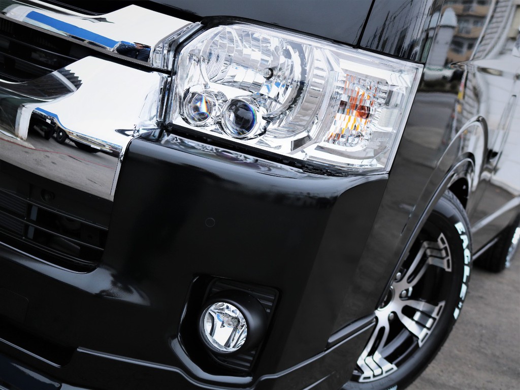 夜間走行に便利なＬＥＤヘッドライト！