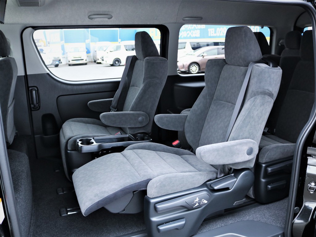 オットマン機能付き！