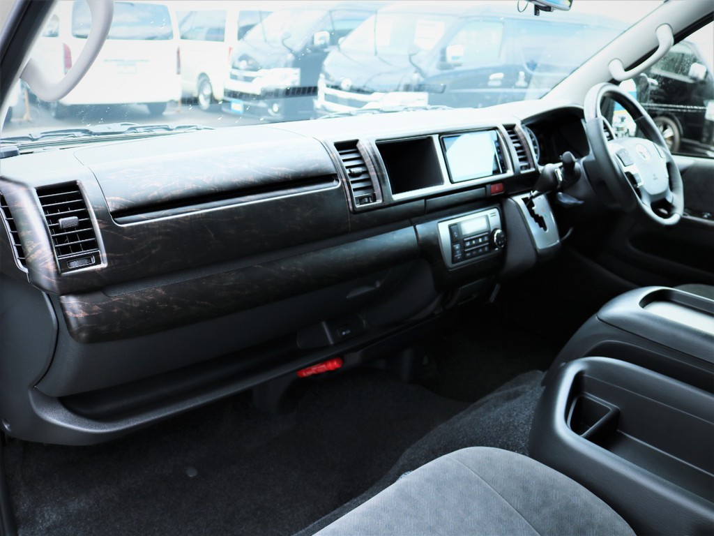 追加のカスタム行えます。ご希望のカスタムが御座いましたらお気軽にご相談下さい！