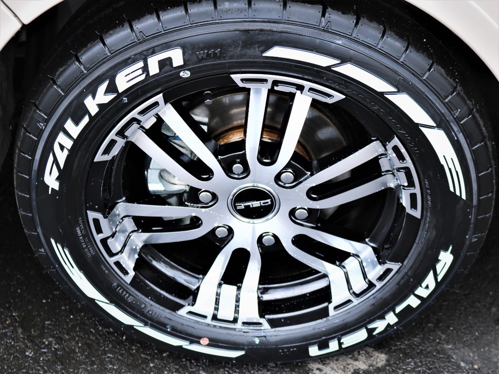 デルフ１７インチアルミホイール、ファルケンタイヤ！