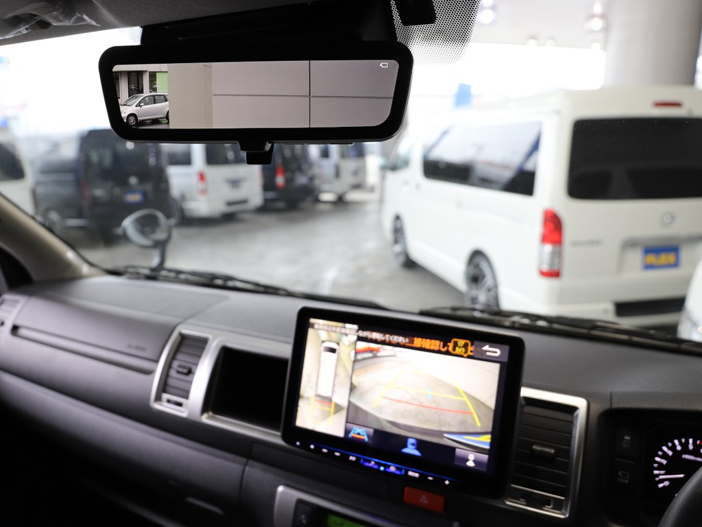 デジタルインナーカメラ　パノラミックモニター　バックカメラ
