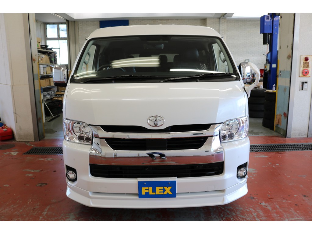 新車ハイエースワゴンＧＬ２ＷＤＶｅｒ１シートアレンジ施工ツインナビパッケージ完成！！フレックスオリジナルパーツで作成した１台になります！！