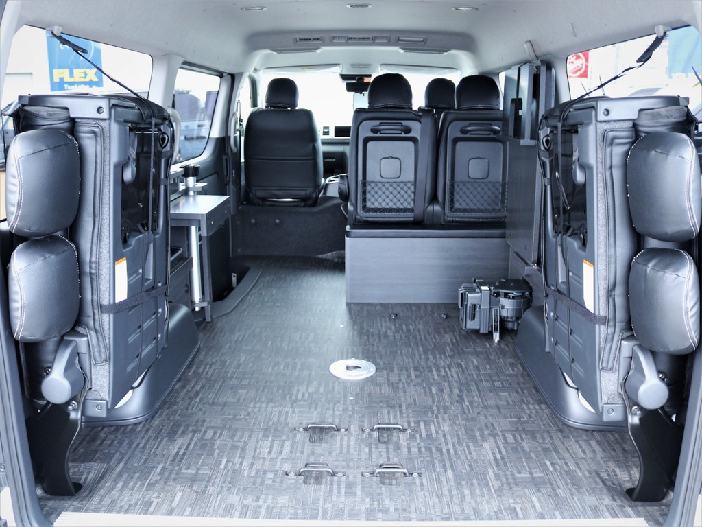 収納スペース広々御座います！