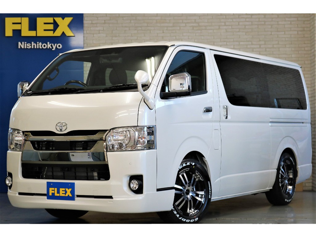 新車ハイエースＶダークプライムⅡ２０００ガソリン２ＷＤ床張りベットＫＩＴパッケージ完成致しました！！