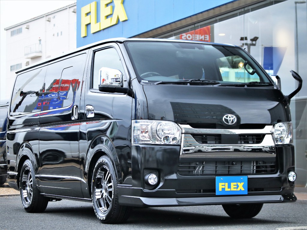 内装にこだわりを持った大人気の車両となっております！これからアウトドアを始めたいという方にもオススメです！
