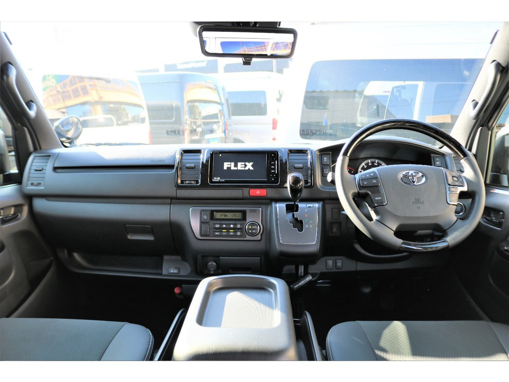 特別仕様車専用装備の充実した内装！！