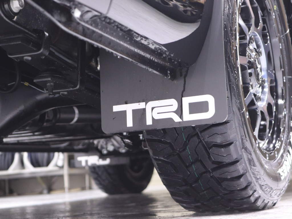 ＴＲＤマッドフラップ