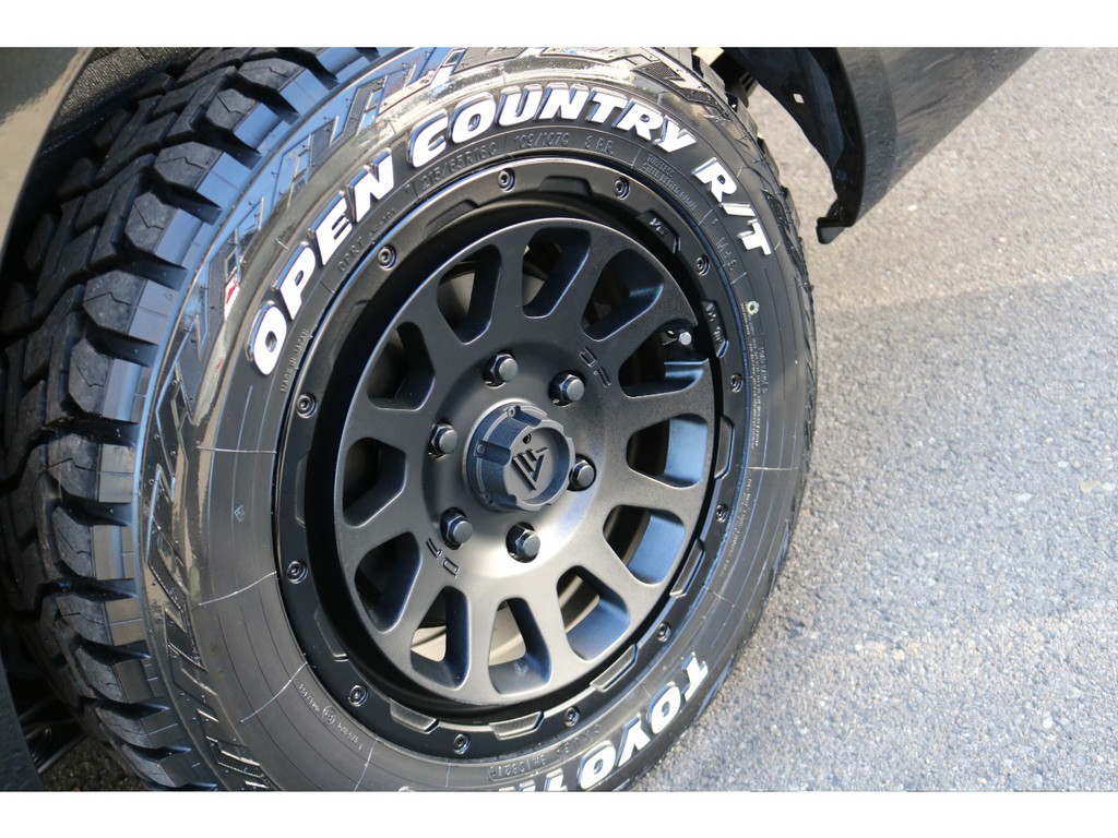 デルタフォース１６インチアルミ！ＴＯＹＯタイヤ！