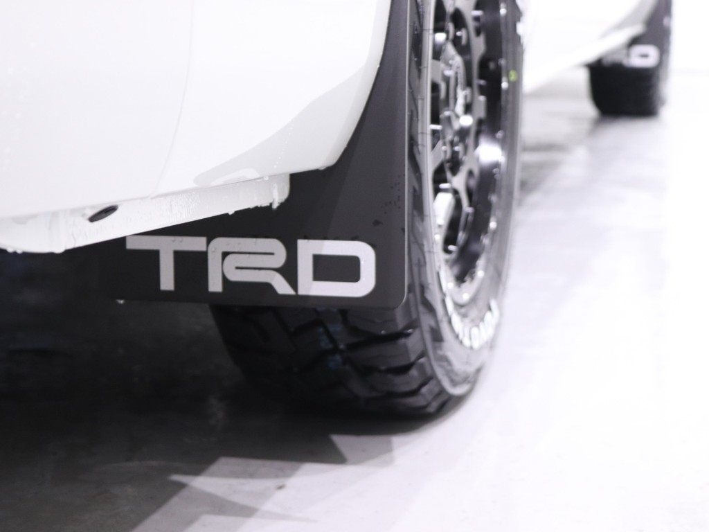 TRDマッドフラップ！