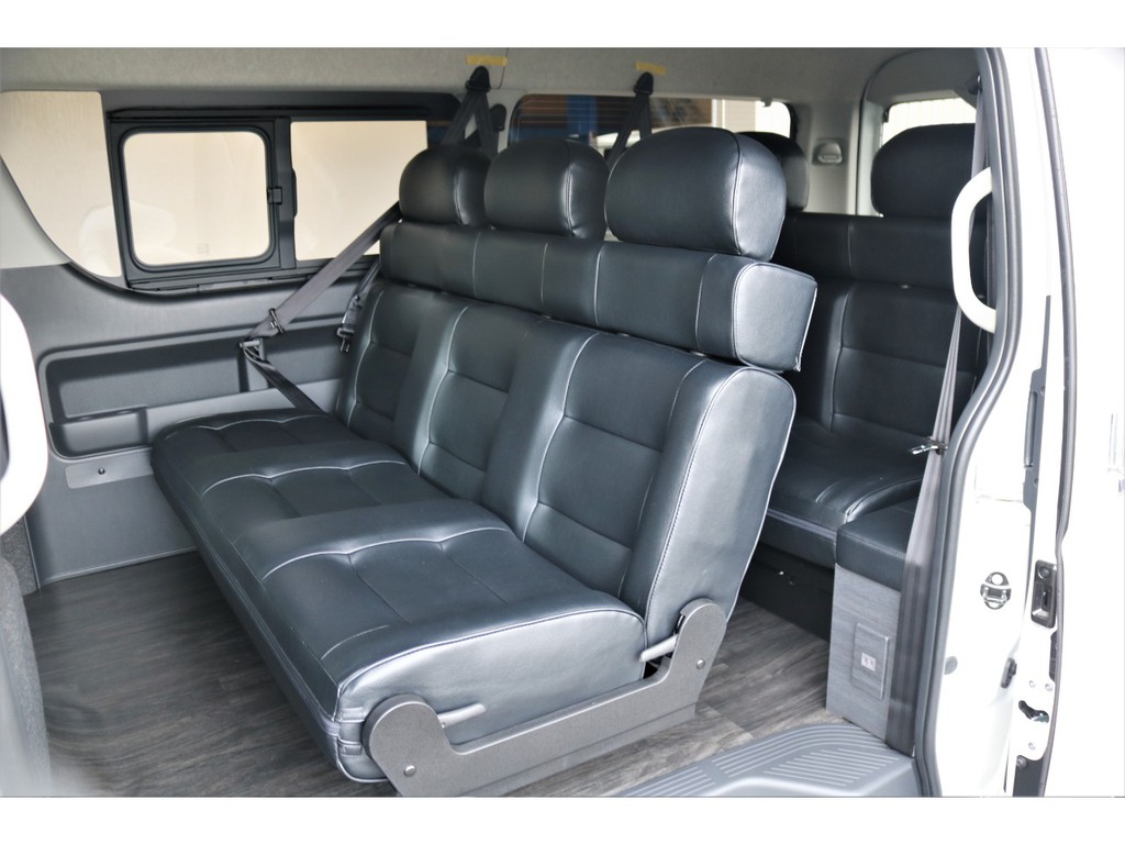 セカンドシートはバタフライシートに変更済みです！