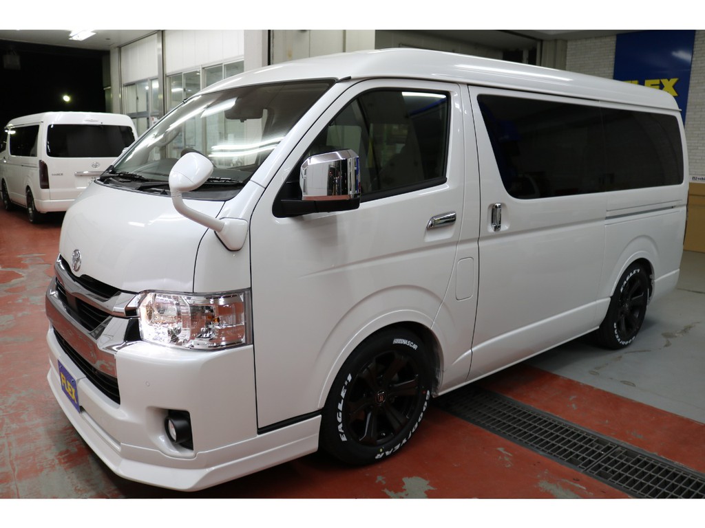 新車ハイエースワゴンＧＬ２ＷＤアレンジＡＳシート施工ツインナビパッケージ完成！！フレックスオリジナルパール多数装備済みのコンプリートカー入庫！！