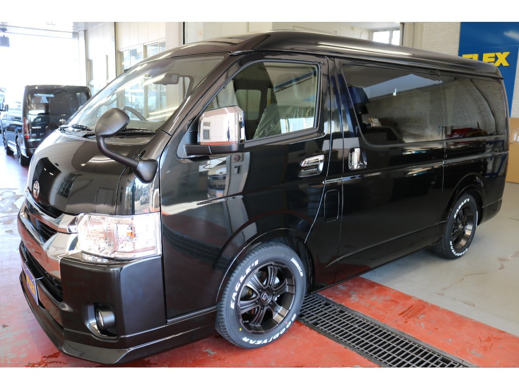 新車ハイエースワゴンＧＬ２７００ガソリン２ＷＤアレンジＡＳシートアレンジツインナビパッケージ完成致しました！！店頭在庫車、即納車もご対応可能になります！！