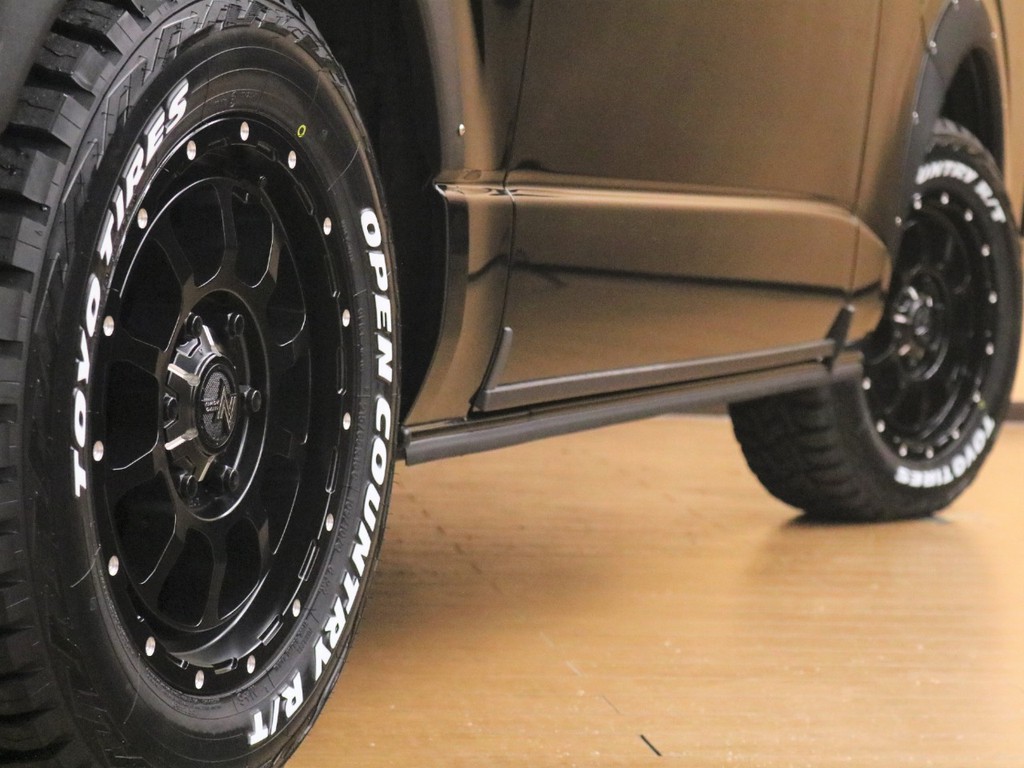 NITRO　POWER　M10　16インチアルミホイール採用★オフロード仕様に合ったデザインです♪
