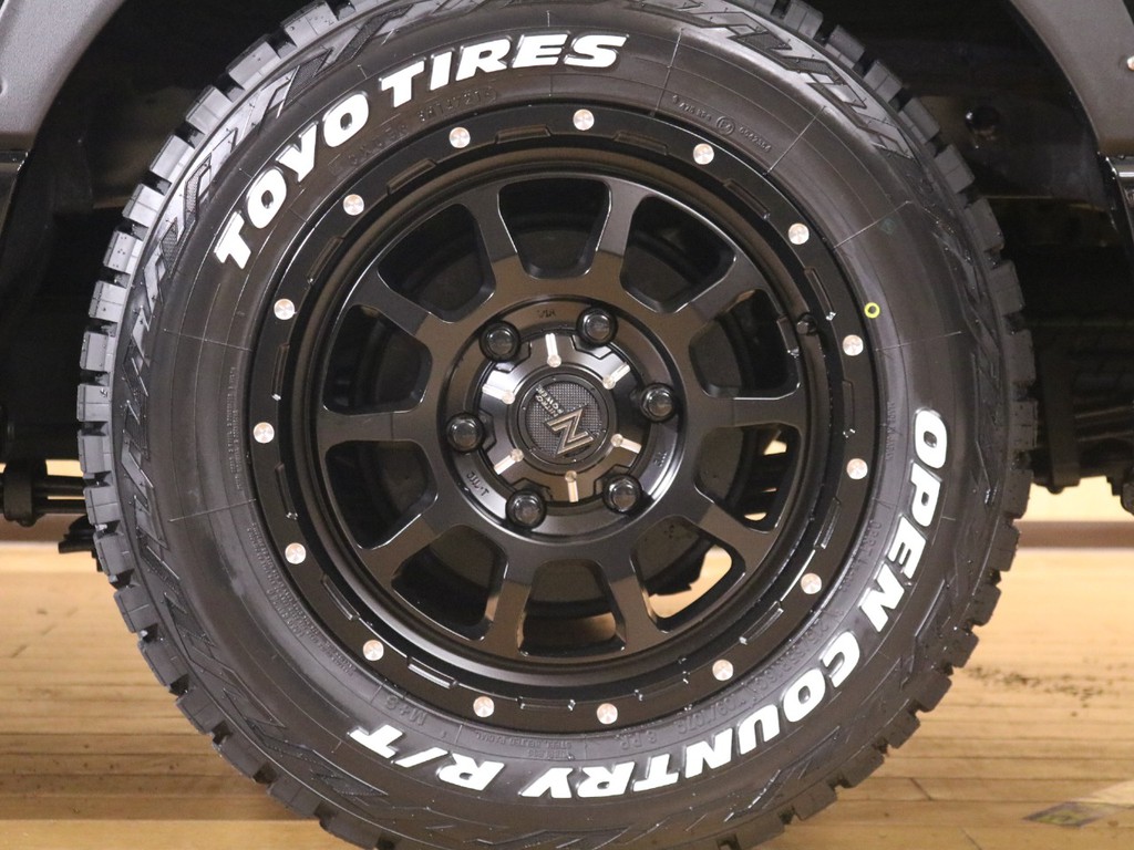 TOYO　TIRES　オープンカントリー採用★