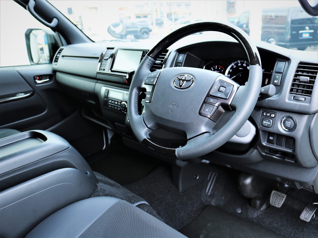ご納車後のアフターもお任せ下さい！車検整備カスタムなんでも可能です！