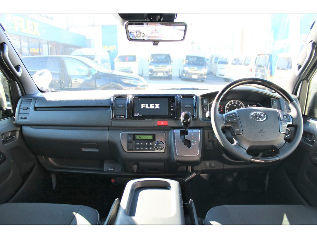 特別仕様車専用装備の充実した内装！！