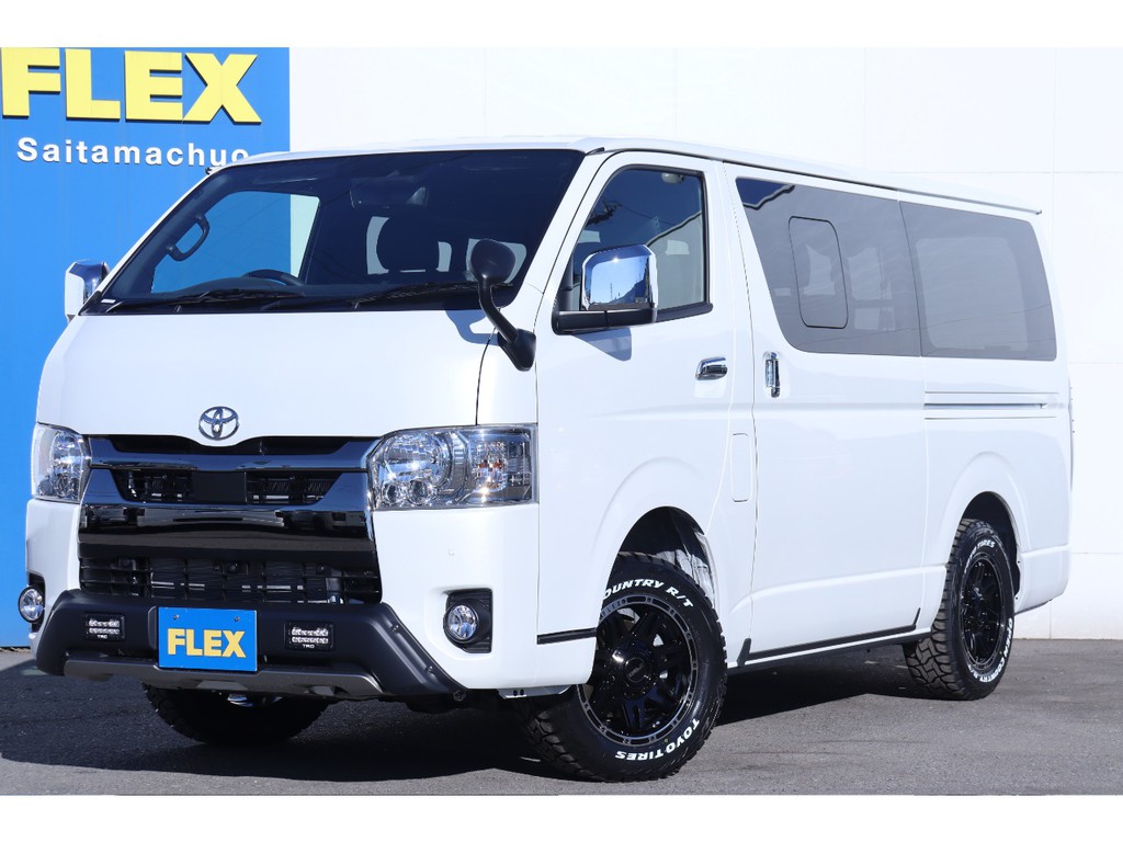 新車ハイエースVダークプライムⅡ　2800クリーンディーゼル４WD　床張り施工済み