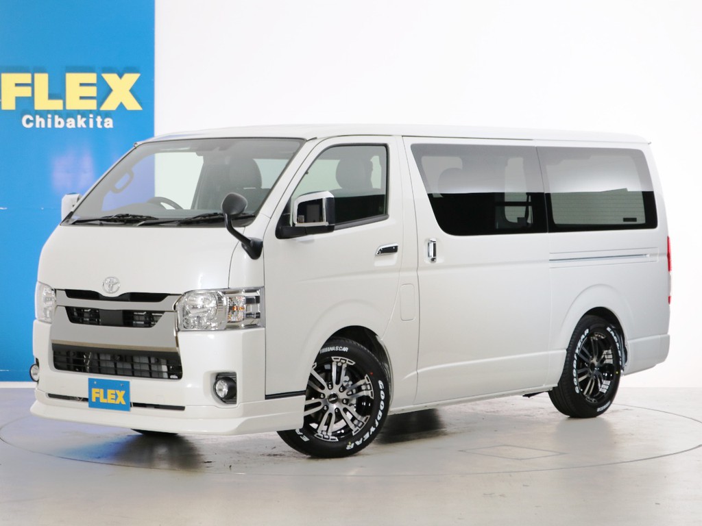 新車未登録　ハイエースバン　Ｓ－ＧＬ　ＤＰⅡ　ガソリン２ＷＤ　ライトカスタムＰＫＧ！