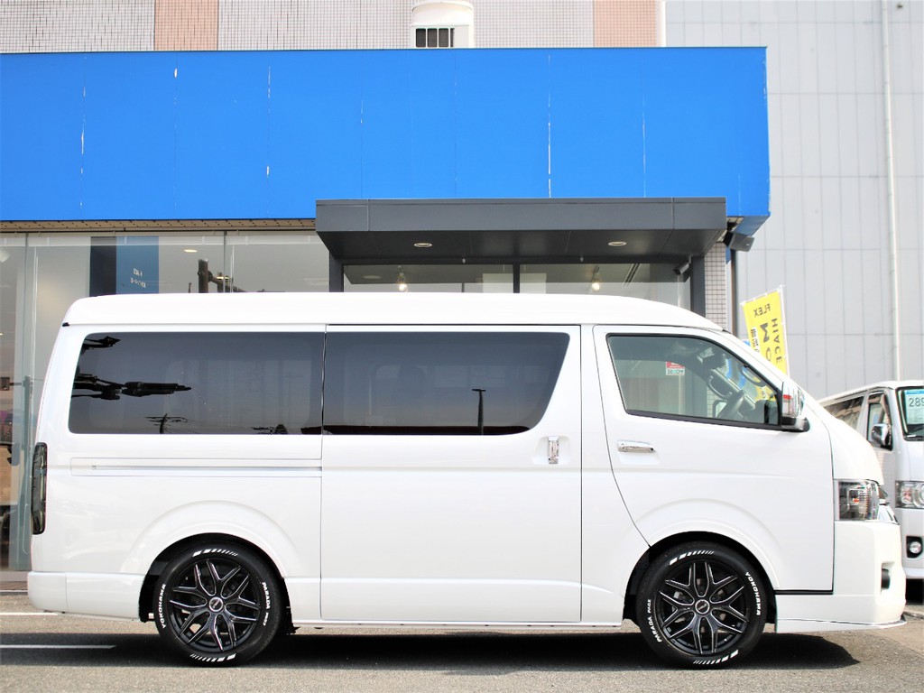 玄武1.5インチローダウンキットを装備しております！約3.8センチ車高が下がっております！