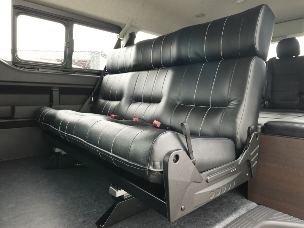 3人掛け2列目シート！ＦＬＥＸオリジナル内装架装アレンジASの完成です！