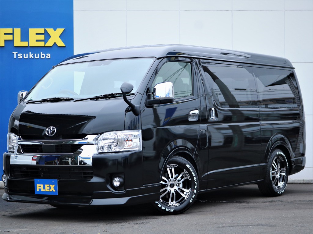 新車ハイエースＷ「ＧＬ」１０人乗り２ＷＤガソリン！フローリング施工済みの一台が完成！