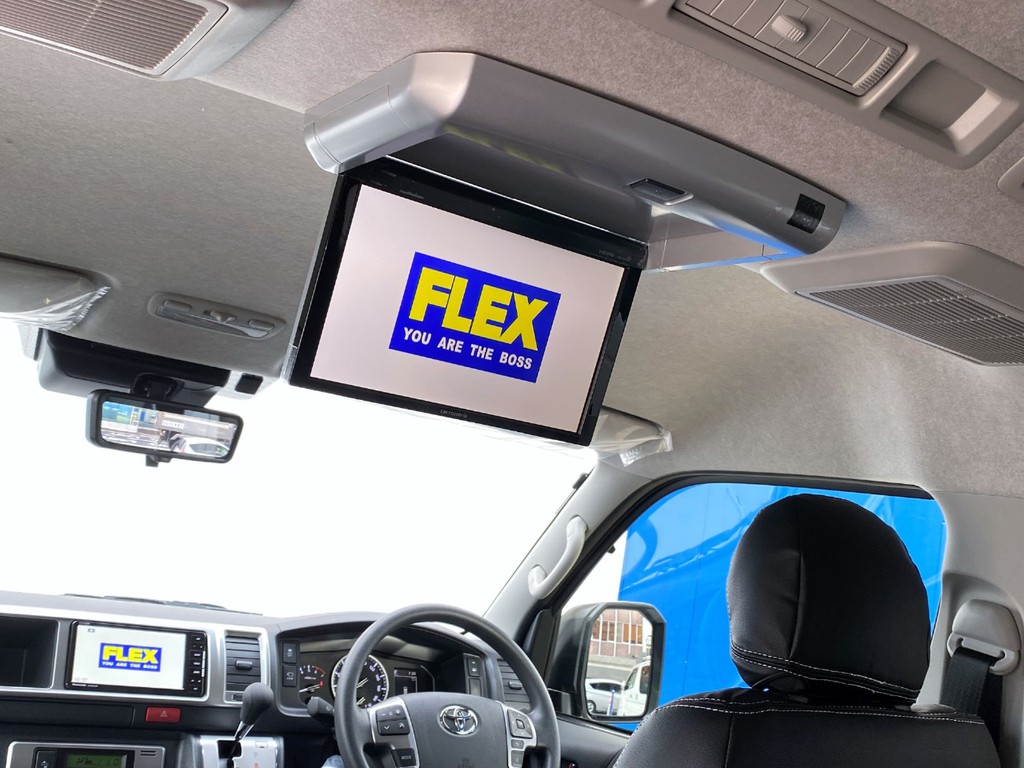 後席専用カロッツェリア フリップダウンモニター完備！！