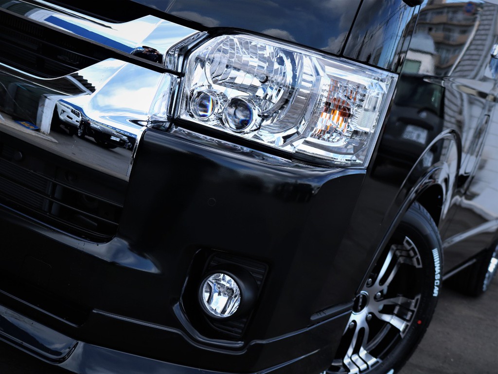 夜間走行に便利なＬＥＤヘッドライト！