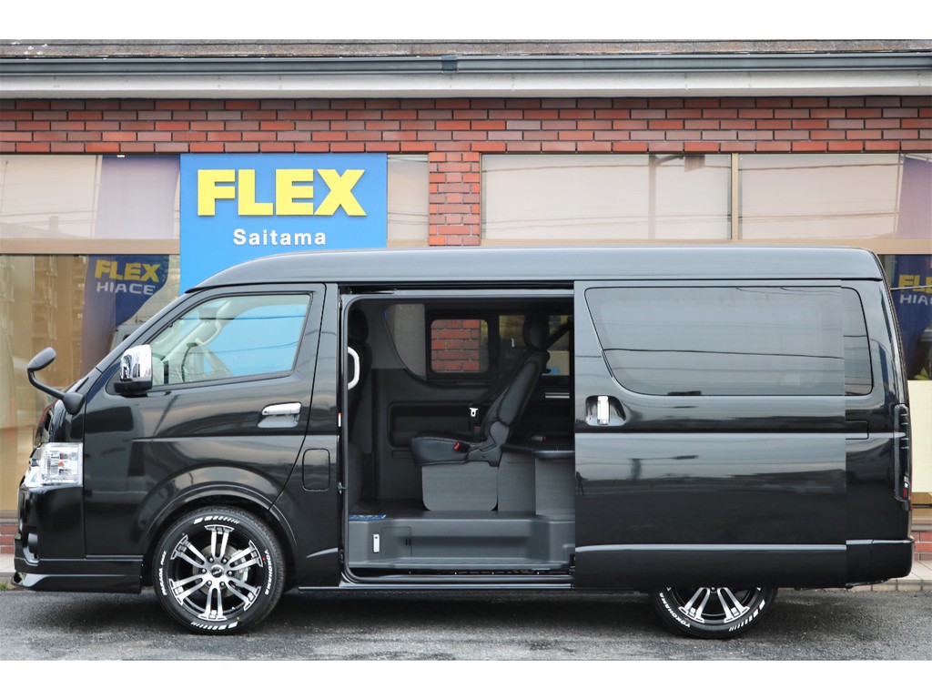 大口パワースライドドア搭載☆乗り降りラクラクです♪