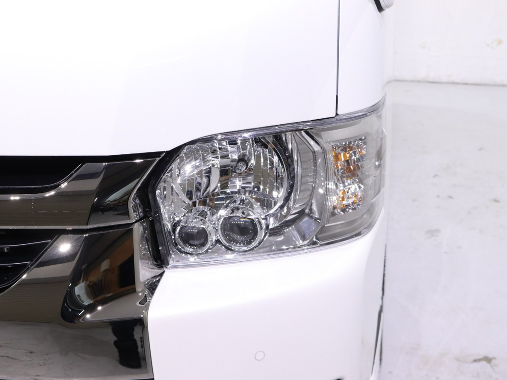 【メーカーＯＰ】ＬＥＤヘッドランプ付き！