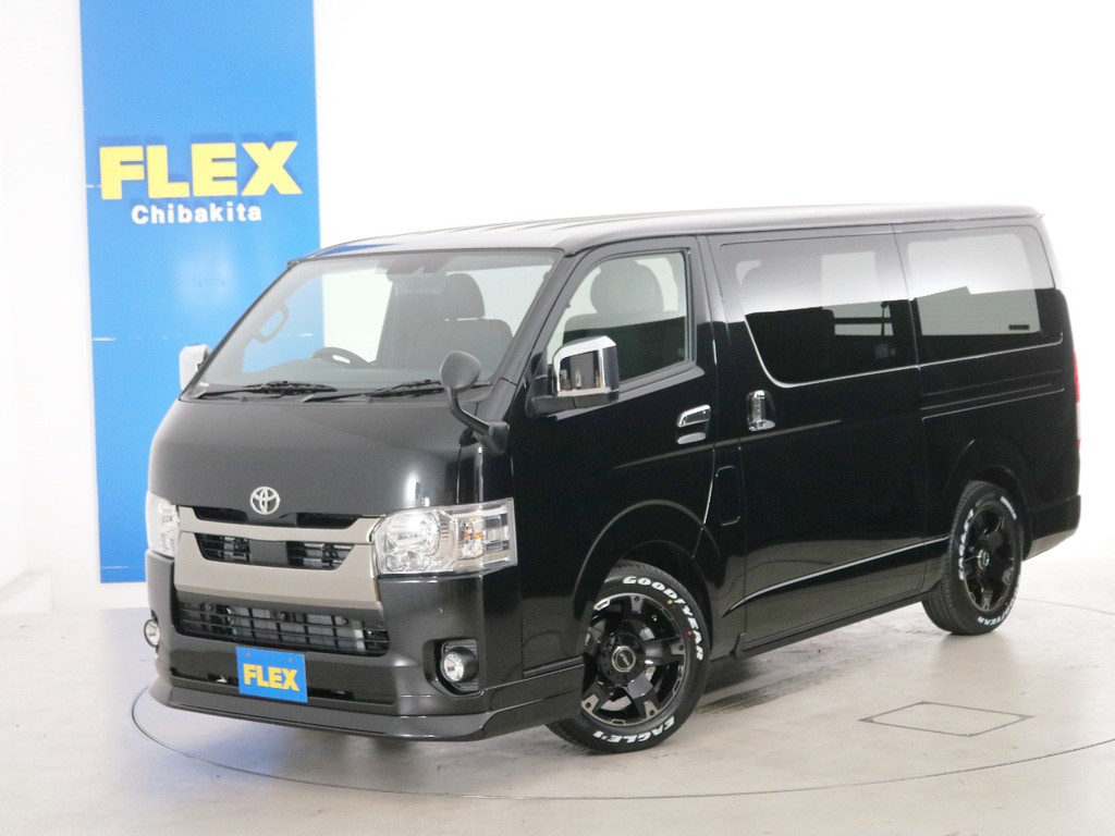 新車未登録　ハイエースバン　Ｓ－ＧＬ　特別仕様車【ダークプライムⅡ】　ガソリン４ＷＤ　５人乗り４ナンバー登録　寒冷地仕様　床張りカスタムＰＫＧ！