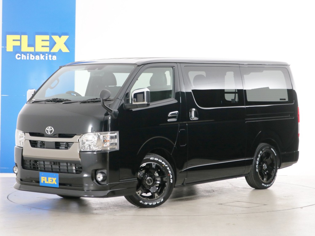新車未登録　ハイエースバン　Ｓ－ＧＬ　ＤＰⅡ　ガソリン４ＷＤ　寒冷地仕様　床張りカスタムＰＫＧ！