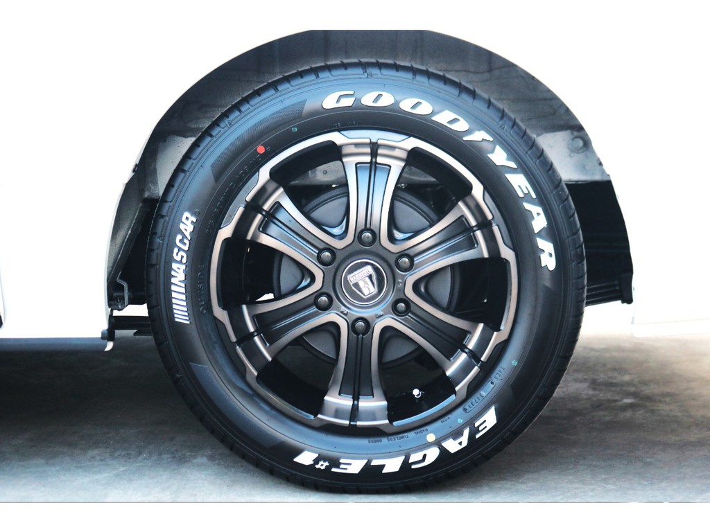 オリジナル17インチアルミホイール＆グッドイヤーナスカータイヤ