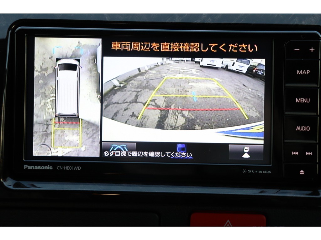 見にくい視界も安心のパノラミックビューモニター装着済み！