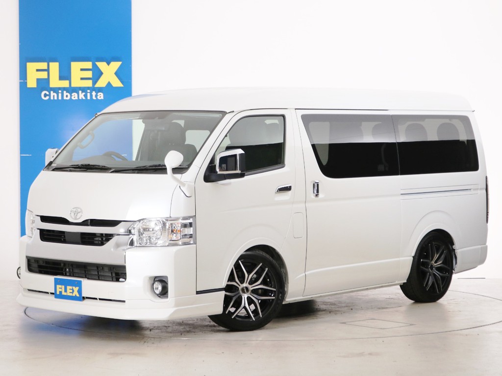 新車未登録　ハイエースワゴンＧＬ　ガソリン２ＷＤ　ＦＬＥＸオリジナル内装アレンジ【Ｖｅｒ１】！