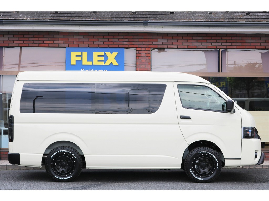 ＦＬＥＸさいたま店に展示在庫しております！