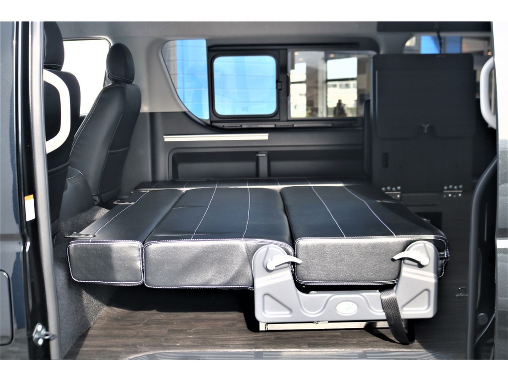 ２列目を倒してフラットに！