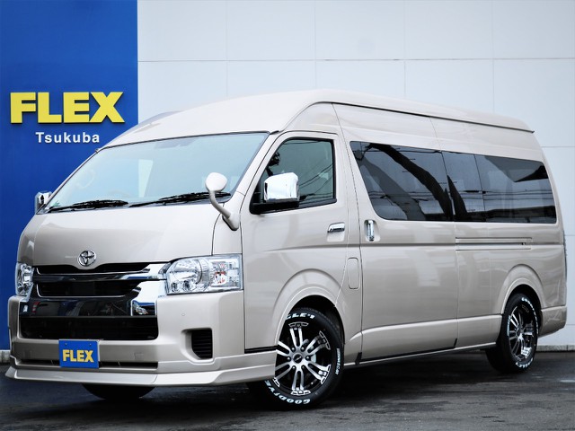 新車ハイエースグランドキャビン４ＷＤガソリン！ライトカスタム完成！