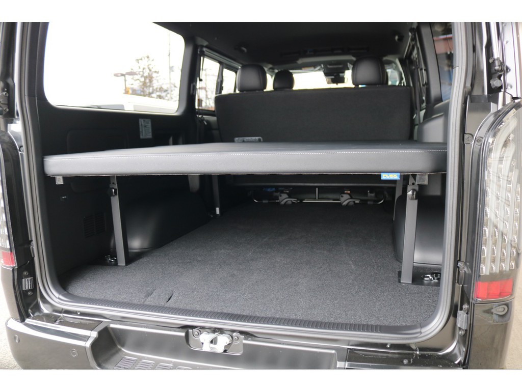 ベッドの下に荷物もたくさん積めちゃいます！