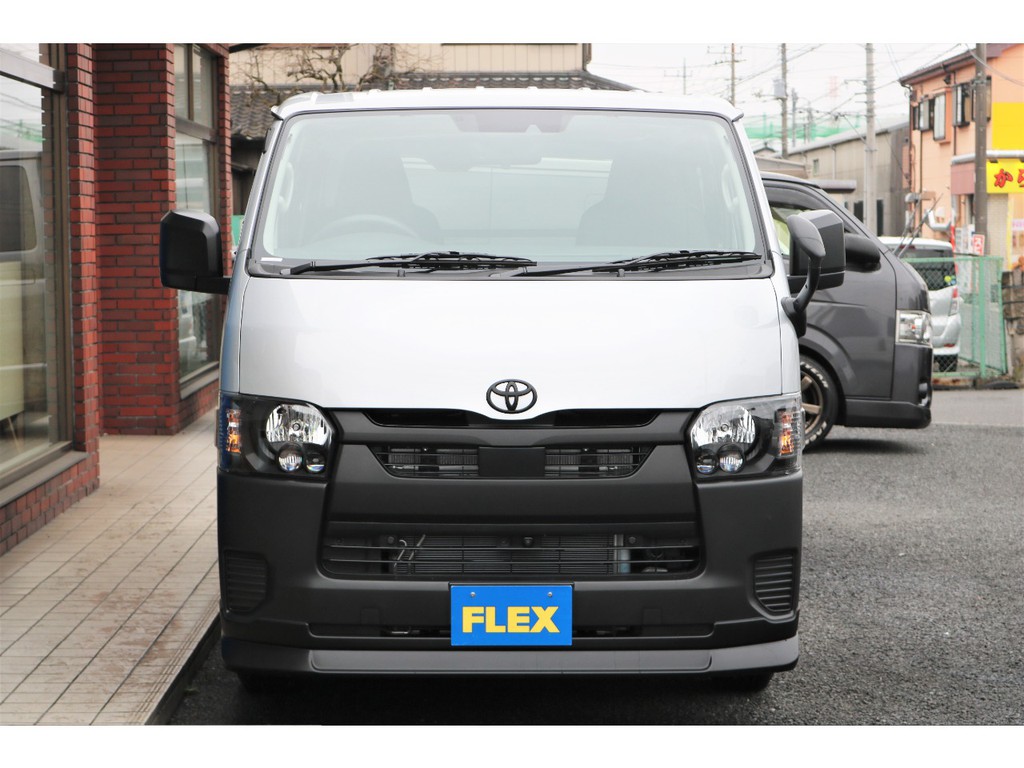 ＦＬＥＸフロントスポイラー装備！フロントフォグランプの追加取付けも可能です☆