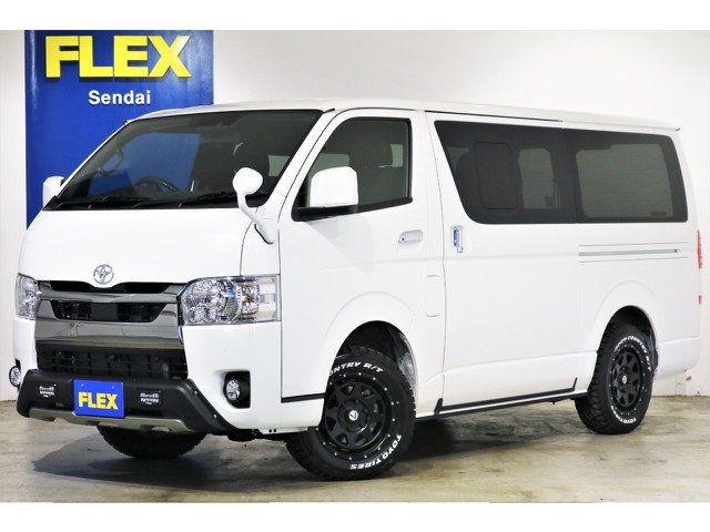新型　ハイエース　バン　４WD　2.8クリーンディーゼル　オフロードスタイル！★