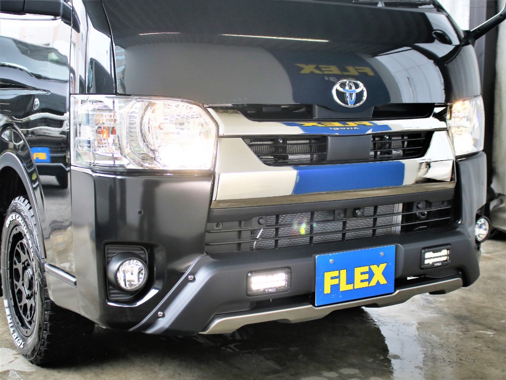フロントにはTRDオフロードバンパーを装備しております！